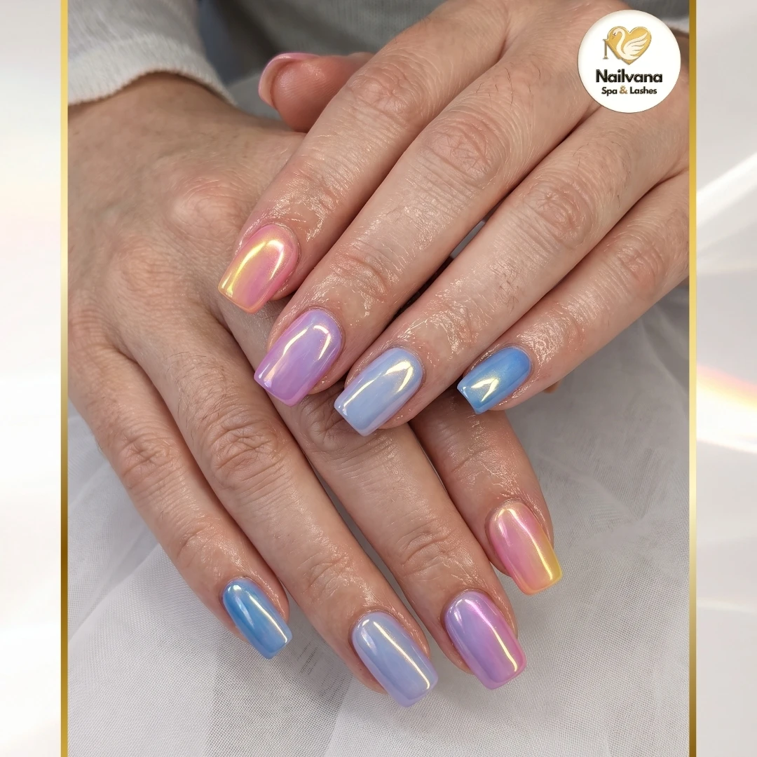 Happy nails